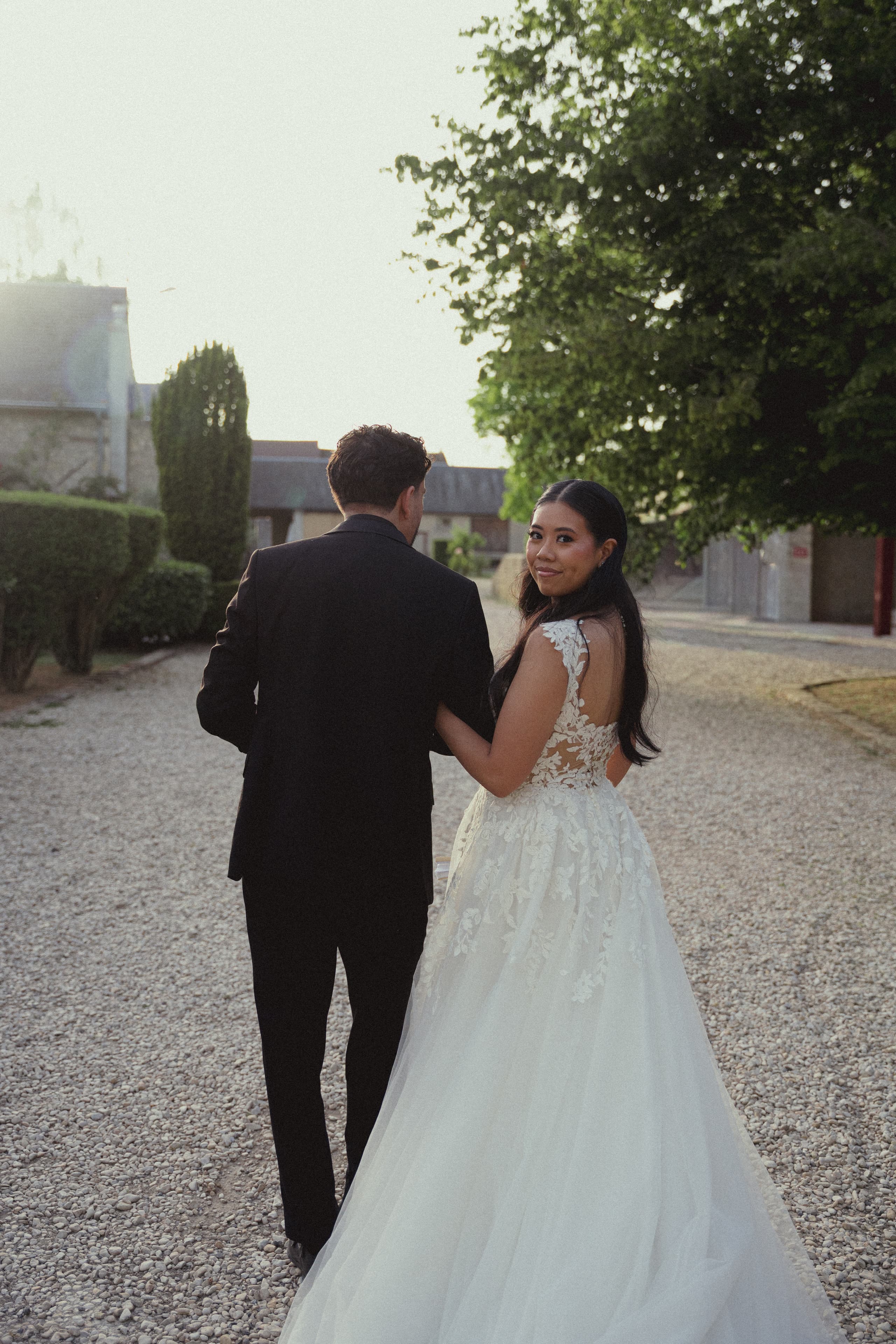 Couple de mariés, mariage multiculturel — photographe mariage Provence