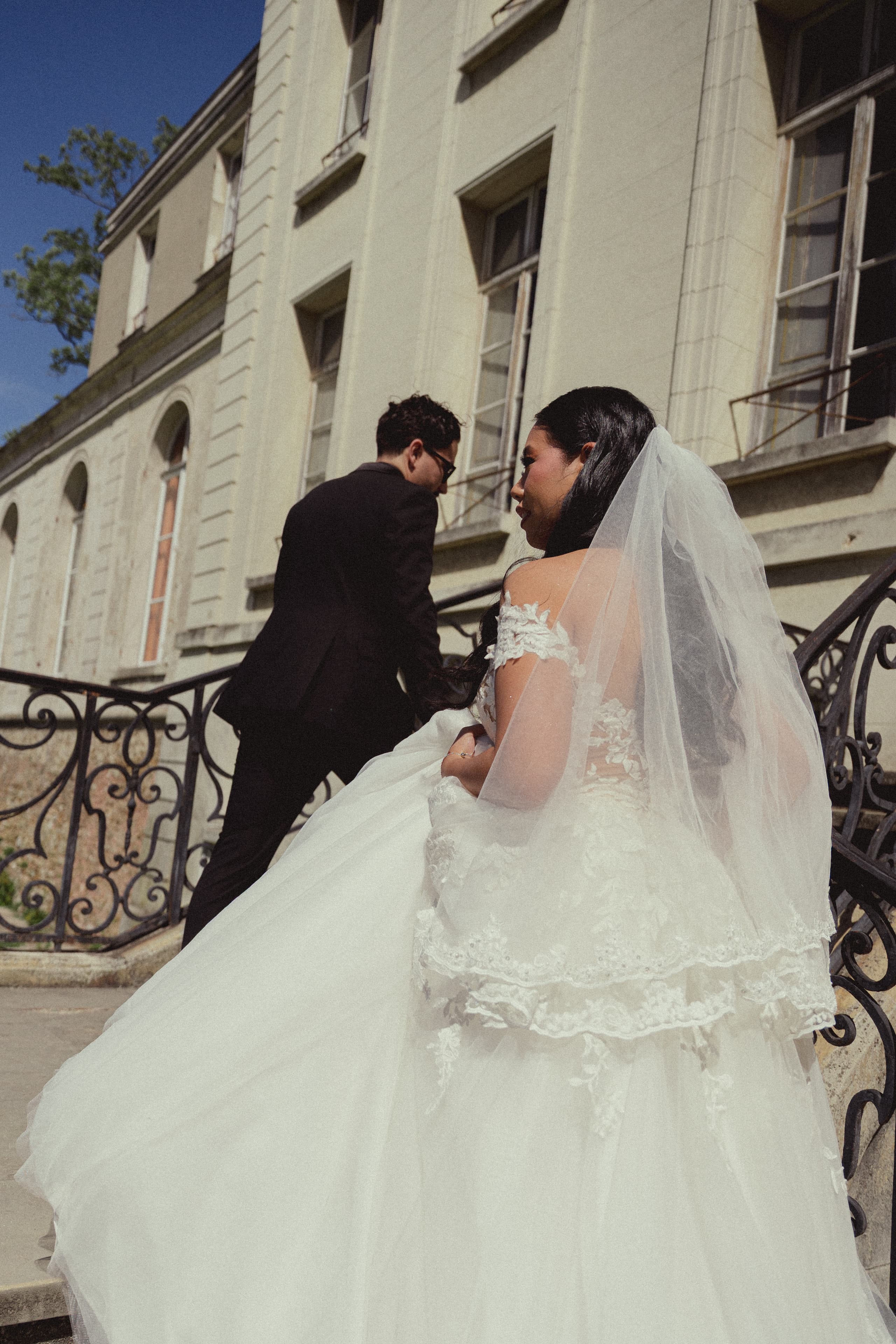 Mariage multiculturel au château — photographe mariage Provence